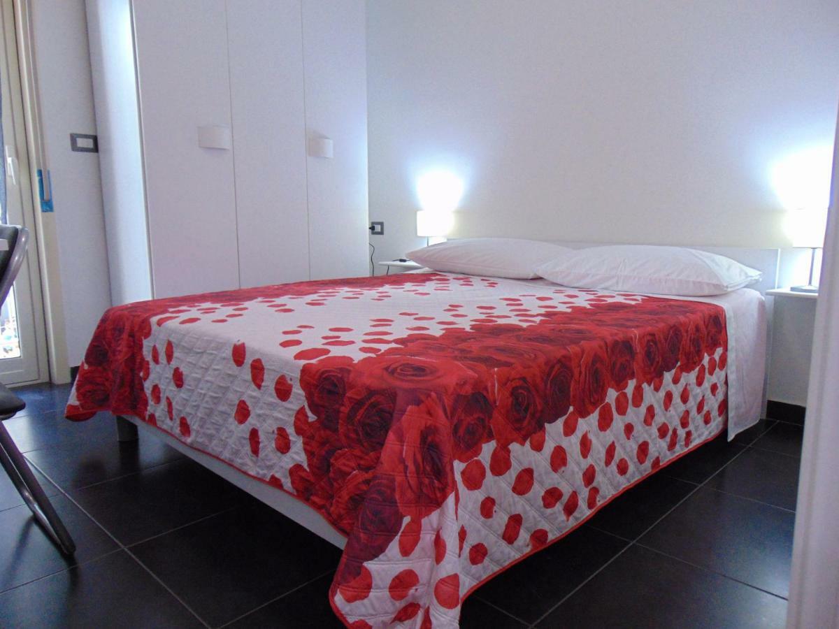 B&B Etna'S Tourist Κατάνια Εξωτερικό φωτογραφία